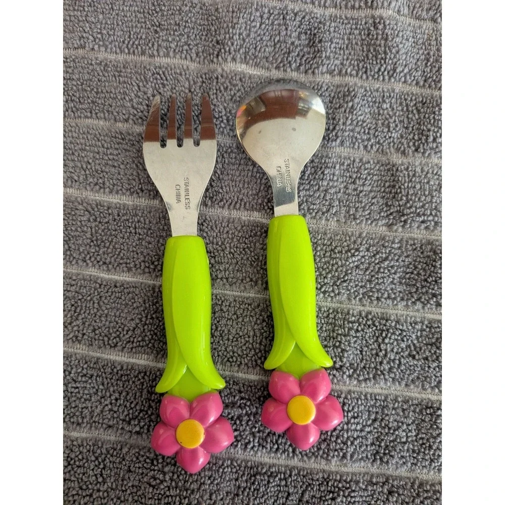 Paw Patrol Kids Feeding Set‎ Skye Marshall 2 Plates Sippy Cup Flower Cutlery Lot